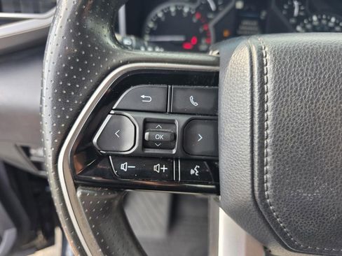Used 2022 Toyota Tundra SR5 RWD image 17