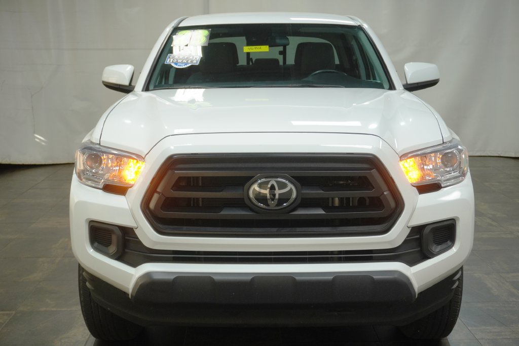 Certified 2023 Toyota Tacoma SR AWD/4WD image 8
