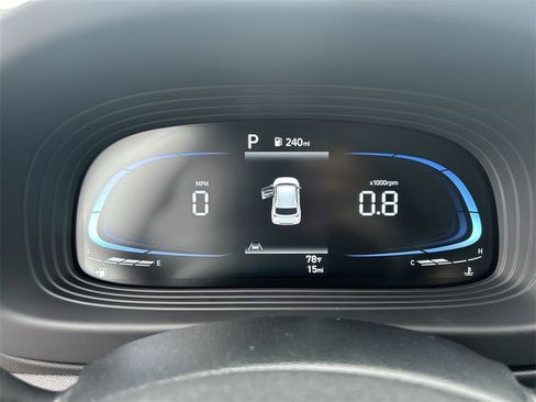 New 2025 Hyundai Venue Limited image 30