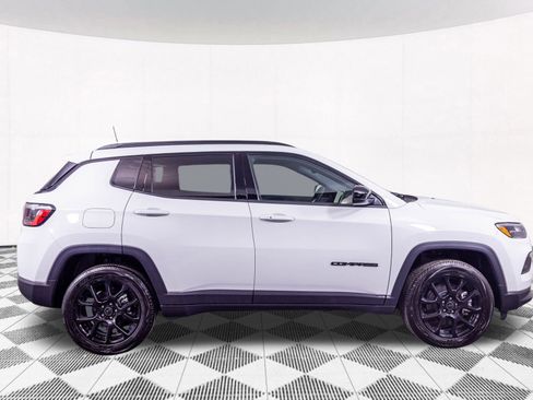 New 2026 Jeep Compass Latitude image 6