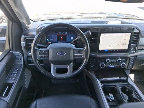 Used 2023 Ford F350 Lariat w/ Sport Appearance Package image 9