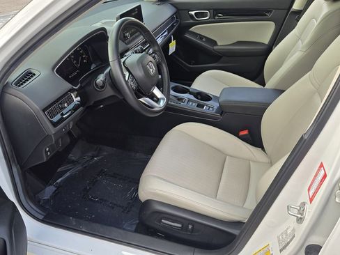 Used 2024 Honda Civic EX-L image 10