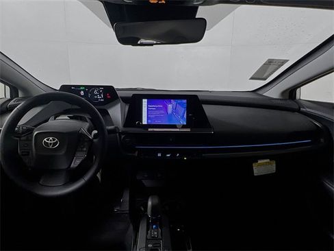 New 2026 Toyota Prius Plug-In Hybrid image 27