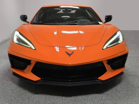 Used 2022 Chevrolet Corvette Stingray Premium Conv w/ Z51 Performance Package RWD image 3