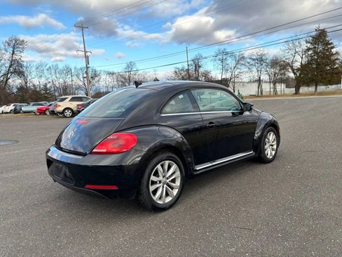 Used 2014 Volkswagen Beetle TDI FWD image 5