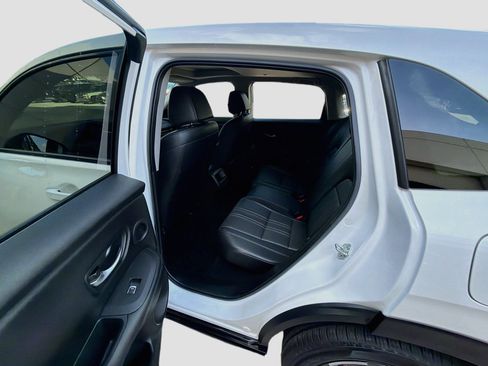 Used 2024 Honda HR-V EX-L image 22