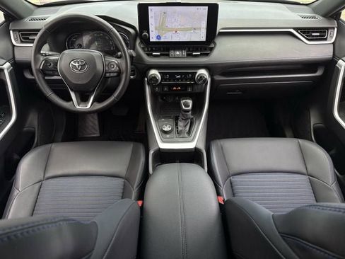 Used 2025 Toyota RAV4 XSE AWD/4WD image 12