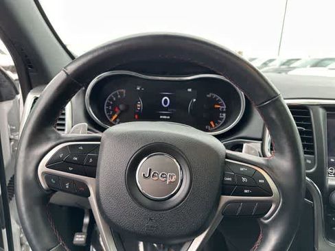 Used 2018 Jeep Grand Cherokee Trailhawk w/ Trailhawk Luxury Group image 11
