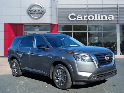 Used 2025 Nissan Pathfinder S