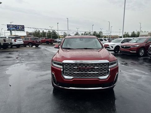 Used 2021 GMC Acadia Denali w/ Denali Technology Package FWD image 7