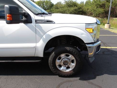 Used 2011 Ford F250 XLT w/ XLT Interior Pkg AWD/4WD image 31