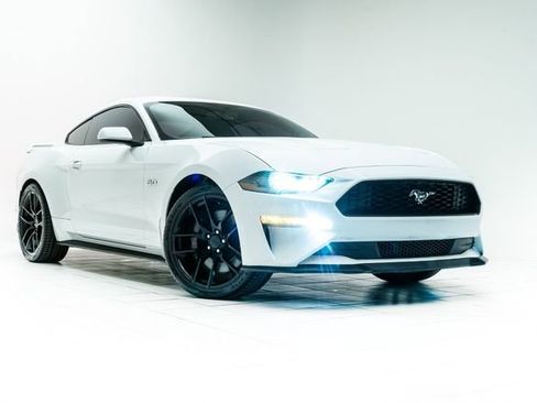 Used 2019 Ford Mustang GT w/ GT Performance Package image 5