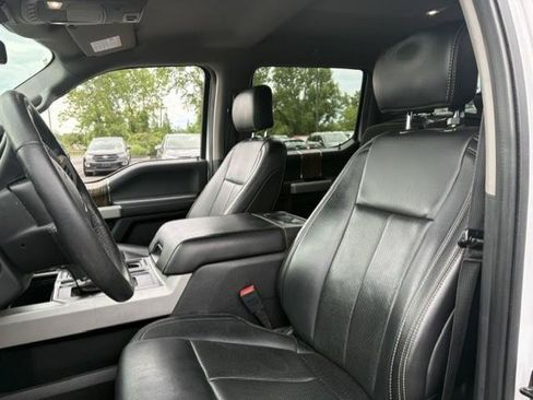 Used 2020 Ford F150 Lariat w/ Equipment Group 502A Luxury AWD/4WD image 4
