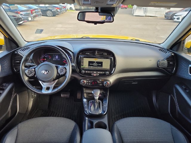 Used 2020 Kia Soul EX w/ Option Group 015 FWD image 12
