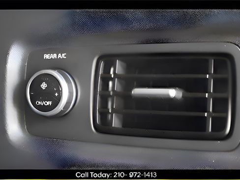 Certified 2024 Hyundai Santa Fe Limited image 27