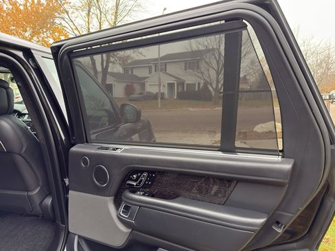 Used 2018 Land Rover Range Rover Long Wheelbase Autobiography image 20