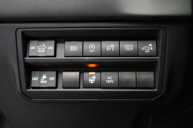 Used 2026 Toyota Tundra Platinum AWD/4WD image 23