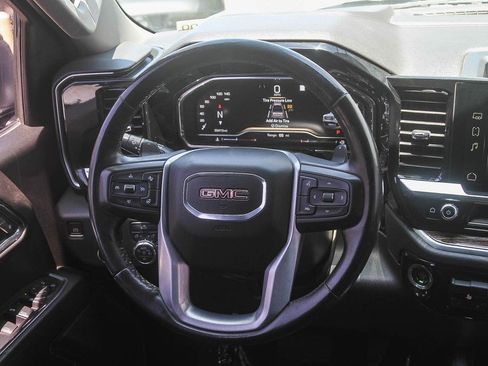 Used 2022 GMC Sierra 1500 Elevation AWD/4WD image 15