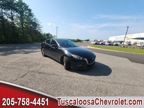 Used 2018 MAZDA MAZDA3 Touring FWD image 9