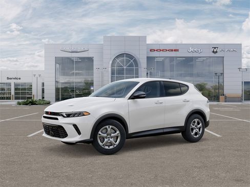 New 2025 Dodge Hornet GT w/ Cold Weather Group image 2