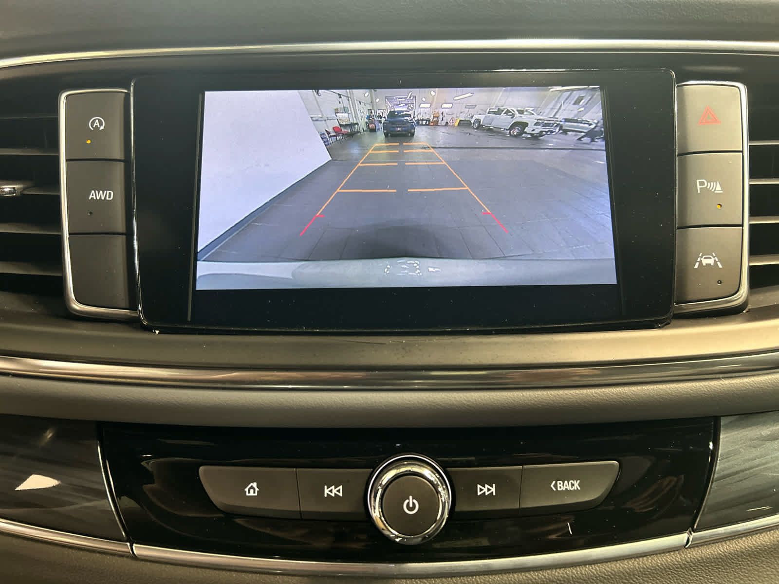 Used 2022 Buick Enclave Essence w/ Experience Buick Package AWD/4WD image 5
