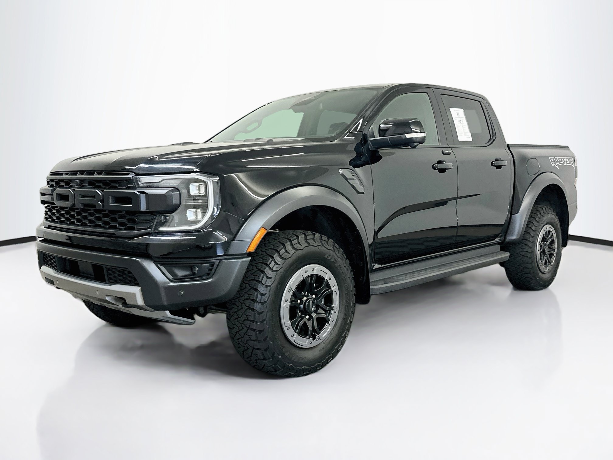Used 2025 Ford Ranger Raptor AWD/4WD image 3