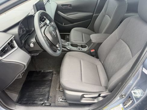 Used 2024 Toyota Corolla LE FWD image 19