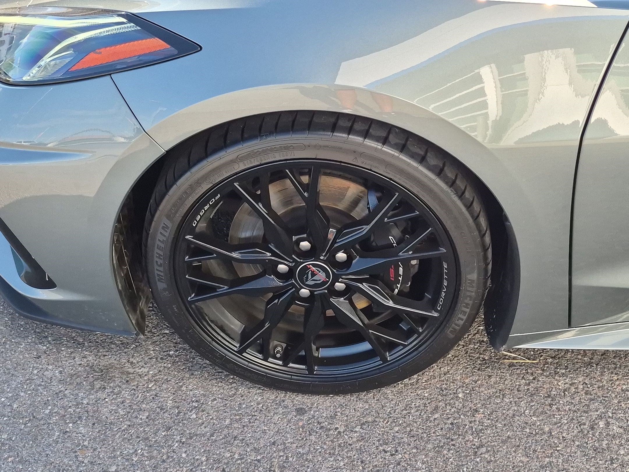 Used 2023 Chevrolet Corvette Stingray Premium Conv w/ Z51 Performance Package RWD image 11