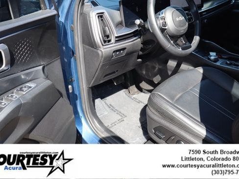 Used 2025 Kia Sorento EX AWD/4WD image 23