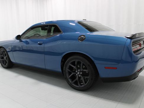 Used 2023 Dodge Challenger R/T w/ Blacktop Package RWD image 8