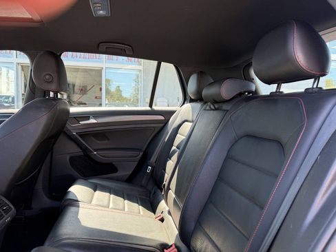 Used 2019 Volkswagen GTI Autobahn FWD image 23