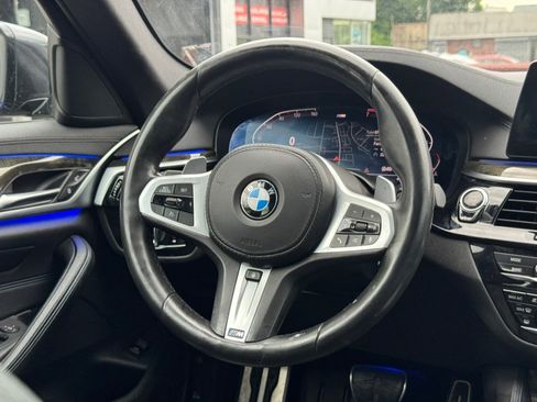 Used 2020 BMW 530i xDrive w/ M Sport Package AWD/4WD image 44