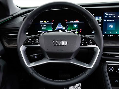 Certified 2025 Audi Q5 Premium w/ Premium Plus AWD/4WD image 14