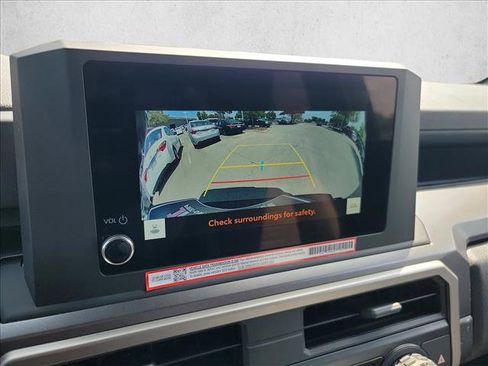 Used 2025 Toyota 4Runner TRD Off-Road image 21