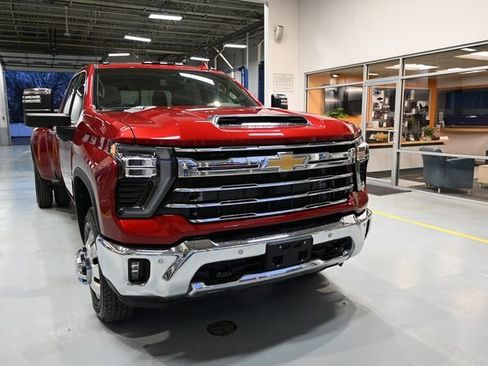 New 2026 Chevrolet Silverado 3500 LTZ w/ LTZ Plus Package image 3