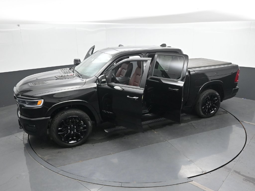 Used 2025 RAM 1500 Limited AWD/4WD image 53