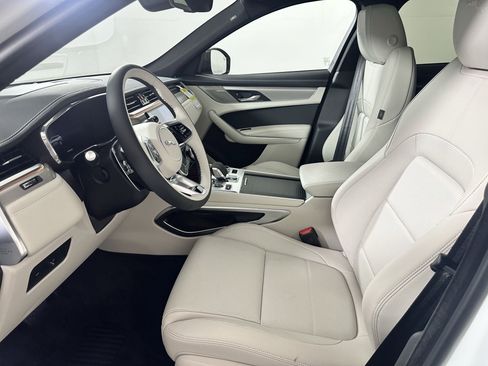 Used 2026 Jaguar F-PACE R-Dynamic S AWD/4WD image 4