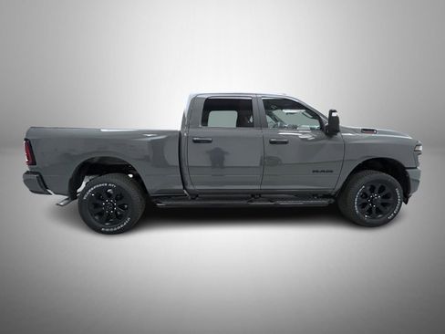 New 2026 RAM 2500 Big Horn AWD/4WD image 4