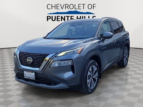 Used 2023 Nissan Rogue SV w/ SV Premium B Package FWD image 1