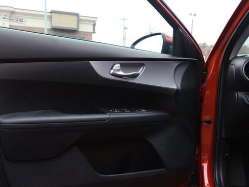 Used 2023 Kia Forte LXS w/ LXS Technology Package image 20