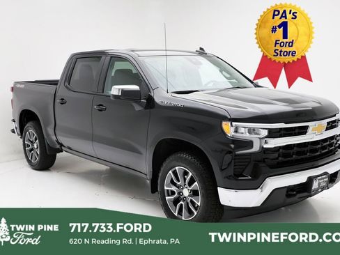 Used 2024 Chevrolet Silverado 1500 LT image 1