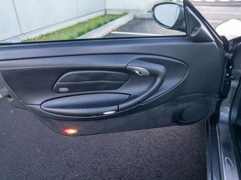 Used 2001 Porsche 911 GT3 RS image 10