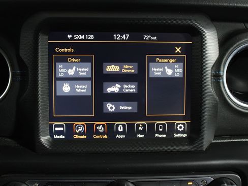 Used 2022 Jeep Wrangler Unlimited Rubicon 4xe w/ Steel Bumper Group image 19