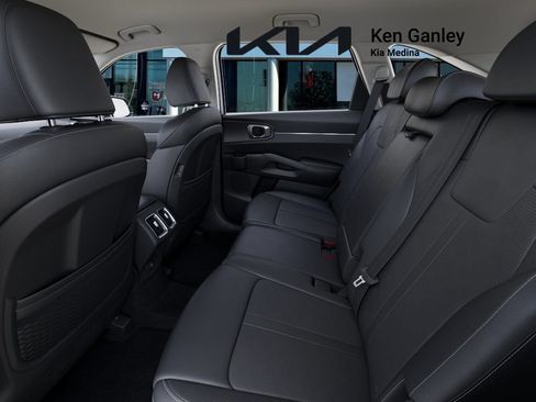 New 2026 Kia Sorento S FWD image 18