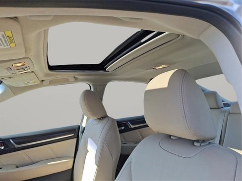 Used 2018 Subaru Legacy 2.5i Limited image 14