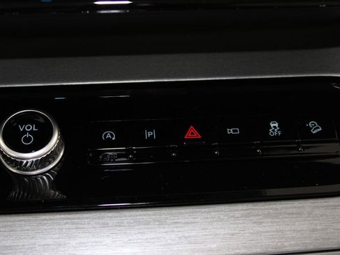 New 2026 Ford Expedition Max Platinum AWD/4WD image 44