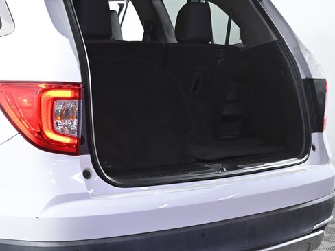 Used 2020 Honda Pilot Touring image 38