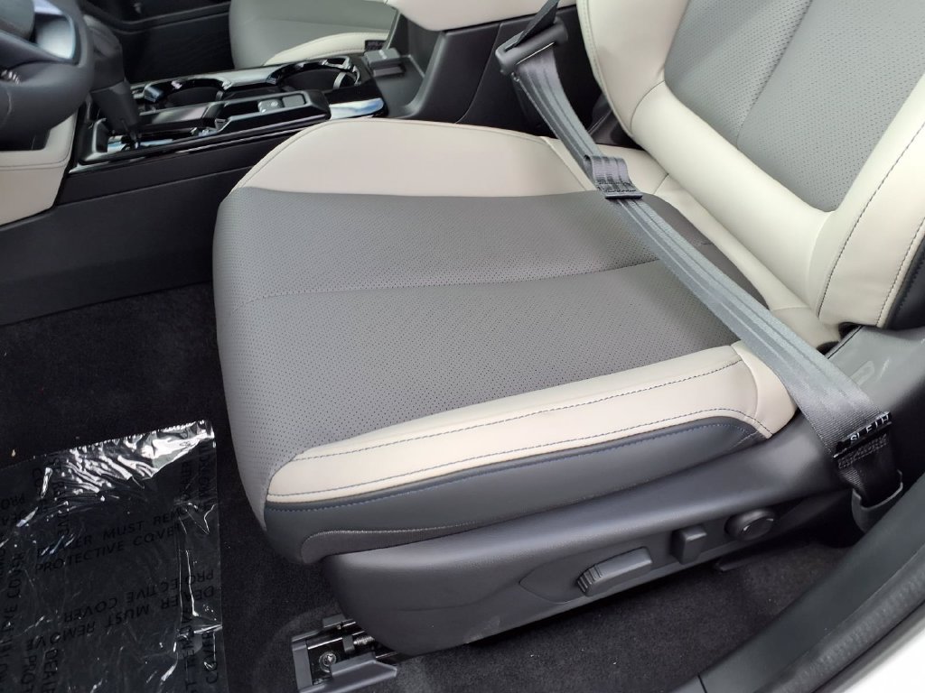New 2026 Subaru Forester Touring AWD/4WD image 17