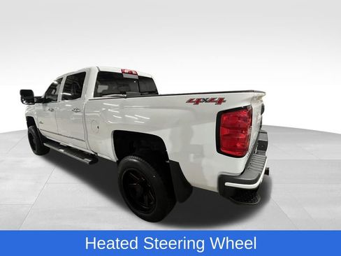 Used 2016 Chevrolet Silverado 2500 High Country image 3