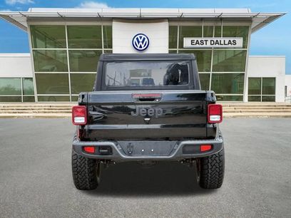 Used 2023 Jeep Gladiator Sport